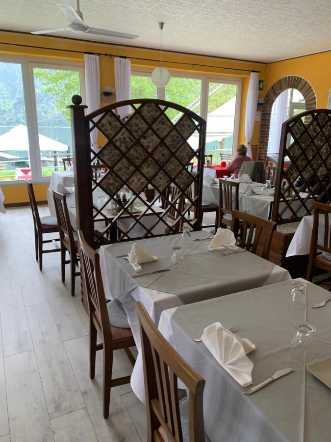 Albergo Al Lago アンフォ エクステリア 写真