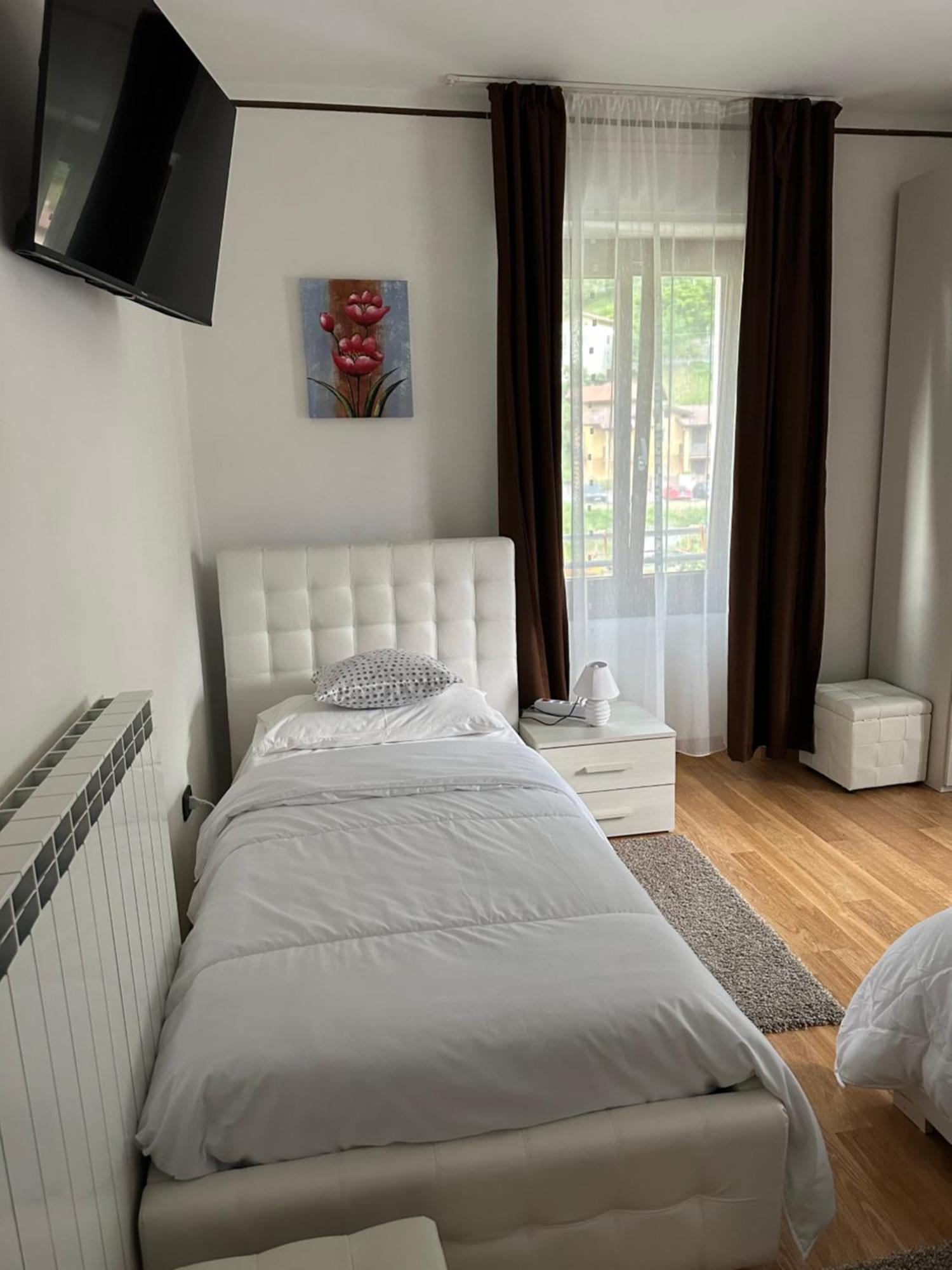 Albergo Al Lago アンフォ エクステリア 写真
